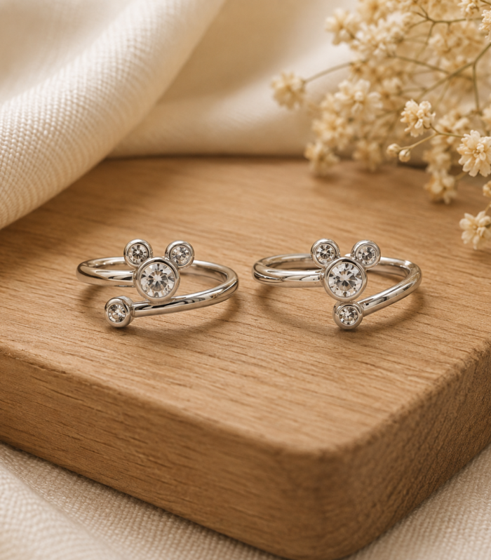 Triple Stone Design in Sterling Silver CZ Adjustable Toe Ring Modern Wear