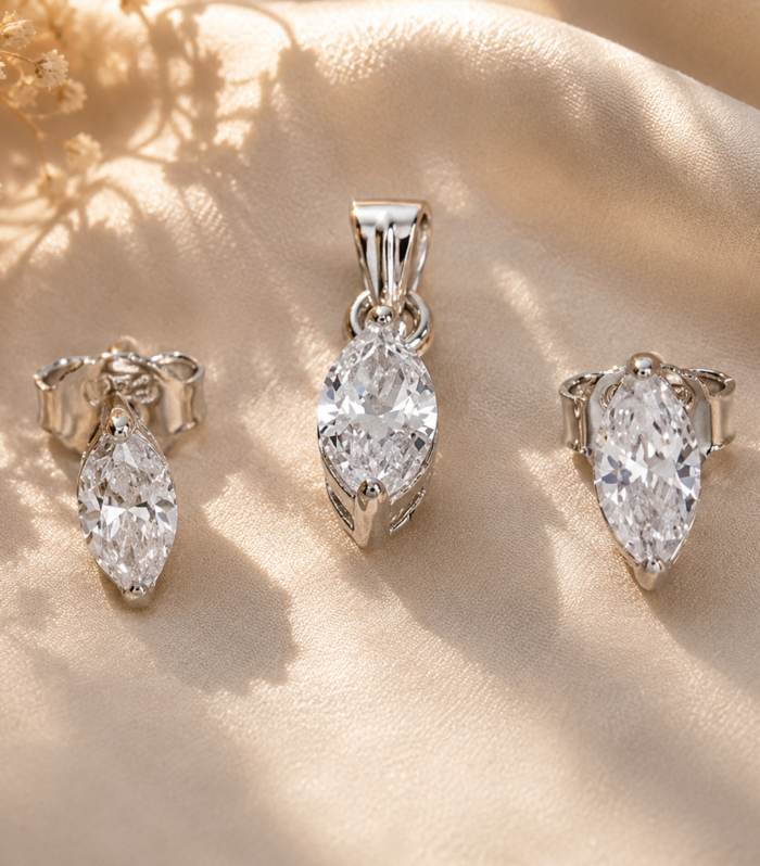 Minimalist Look Marquise Cut Pendant & Earrings Set