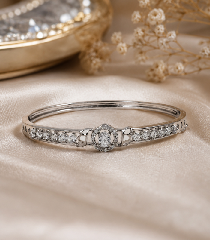 Round Cut 925 Sterling Silver Cubic Zirconia Bangle